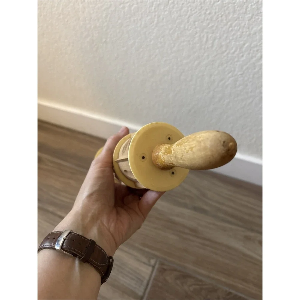 Wooden Embossed Rolling Pin Dough Roller with Plastic Dividers Inserts Unique